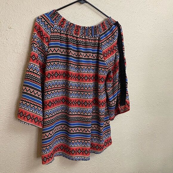 Signature I Studio Multi-Color Aztec embroidered Striped 3/4 Sleeve Shirt M - Picture 5 of 6